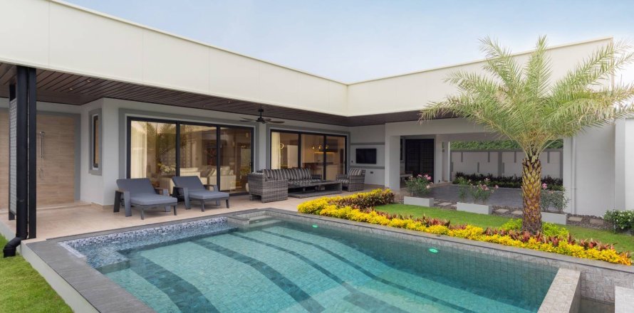 Villa in Bang Lamung, Thailand 3 bedrooms № 222417