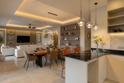 Villa in Bang Lamung, Thailand 3 bedrooms № 222417 - photo 9