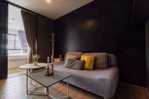 Condominio de 2 dormitorios en Bang Khen, Bangkok, Tailandia № 61870 - foto 2