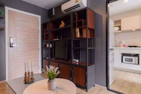 Condominio de 2 dormitorios en Bang Khen, Bangkok, Tailandia № 61870 - foto 5