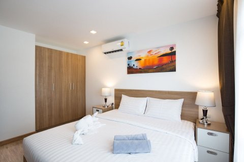 Condominio de 2 dormitorios en Phuket, Tailandia № 160211 - foto 2