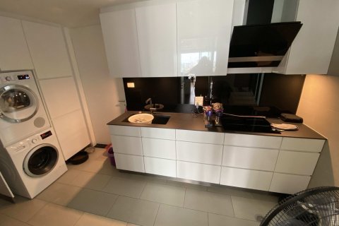 Condominio de 2 dormitorios en Bangkok, Tailandia № 181063 - foto 15