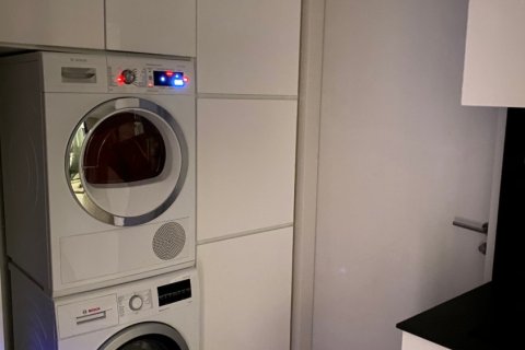 Condominio de 2 dormitorios en Bangkok, Tailandia № 181063 - foto 16