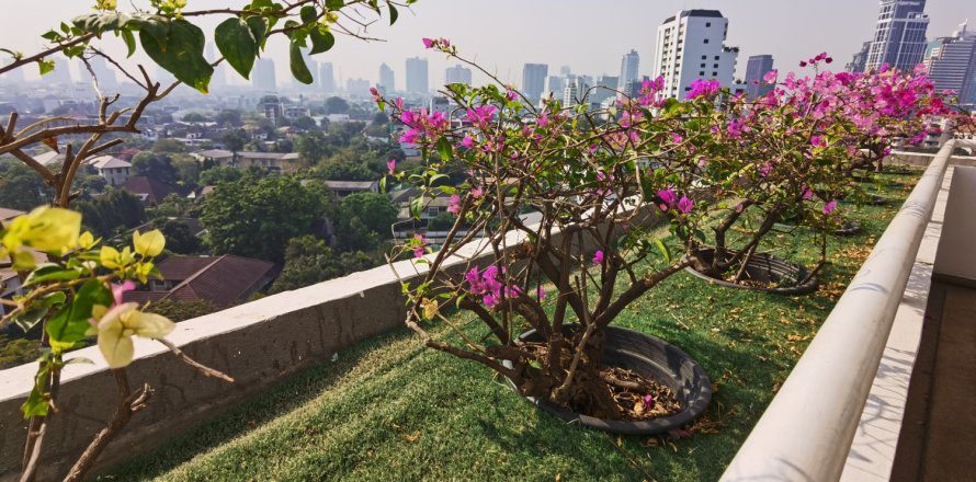 Condominio de 4 dormitorios en Bangkok, Tailandia № 181060