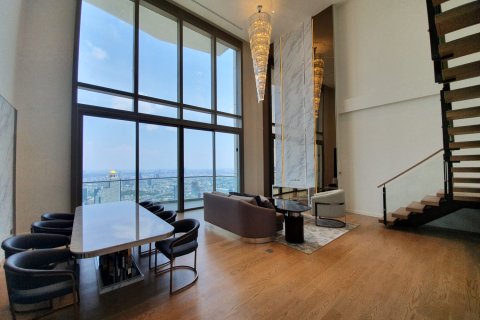 Ático de 3 dormitorios en Bangkok, Tailandia № 181065 - foto 7