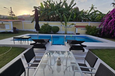 Casa de 3 dormitorios en Phuket, Tailandia № 159374 - foto 3