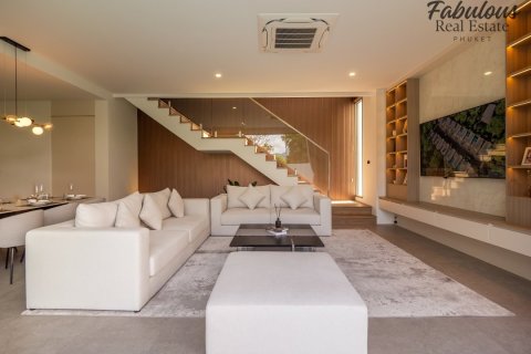 Chalet de 4 dormitorios en Kathu, Tailandia № 179217 - foto 5