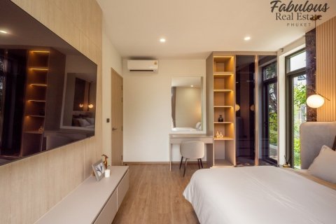 Chalet de 4 dormitorios en Kathu, Tailandia № 179217 - foto 23