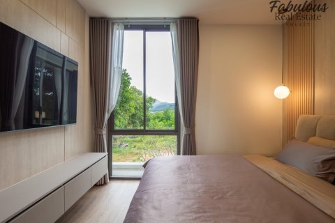 Chalet de 4 dormitorios en Kathu, Tailandia № 179217 - foto 14