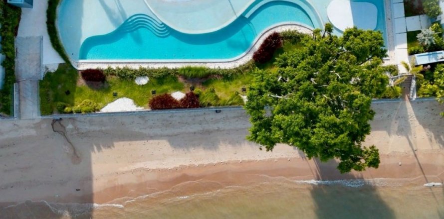 Villa in Rawai, Thailand 4 bedrooms № 179218