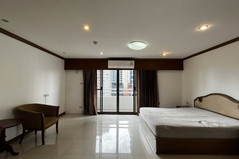 คอนโดมิเนียมในวัฒนา, กรุงเทพฯ, ประเทศไทย, 3 ห้องนอน № 201272 - รูปถ่าย 13