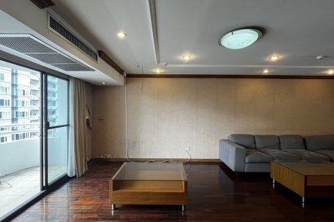 คอนโดมิเนียมในวัฒนา, กรุงเทพฯ, ประเทศไทย, 3 ห้องนอน № 201272 - รูปถ่าย 9