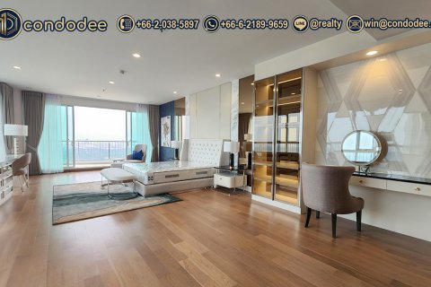 Eigentumswohnung in Bangkok, Thailand, 4 Schlafzimmer  № 201273 - Foto 4