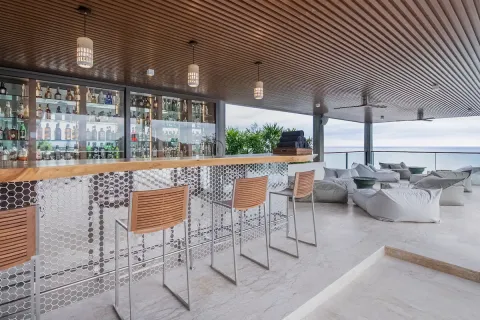 Chalet de 11 dormitorios en Phuket, Tailandia № 190558 - foto 16