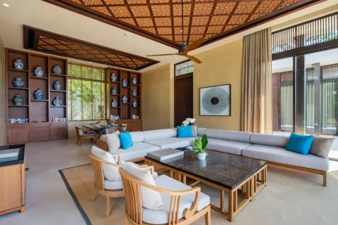 Chalet de 5 dormitorios en Layan Beach, Tailandia № 190557 - foto 10