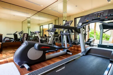 Chalet de 5 dormitorios en Layan Beach, Tailandia № 190557 - foto 13