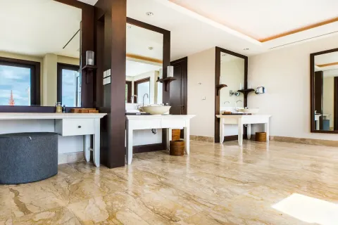 Chalet de 6 dormitorios en Layan Beach, Tailandia № 190560 - foto 16