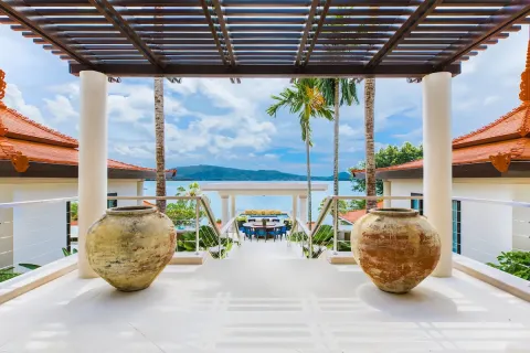 Chalet de 6 dormitorios en Layan Beach, Tailandia № 190560 - foto 23