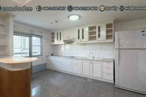 Condominio de 3 dormitorios en Watthana, Bangkok, Tailandia № 201352 - foto 7