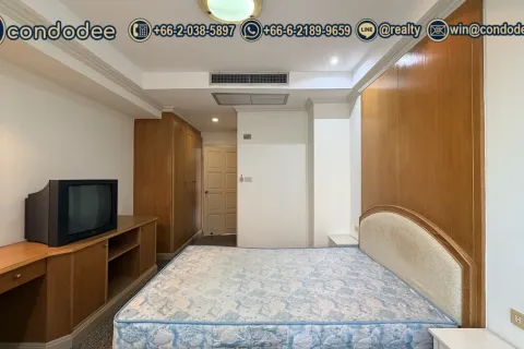 Condominio de 3 dormitorios en Watthana, Bangkok, Tailandia № 201352 - foto 12