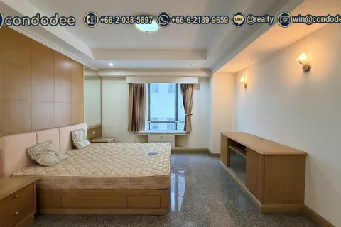Condominio de 3 dormitorios en Watthana, Bangkok, Tailandia № 201352 - foto 11