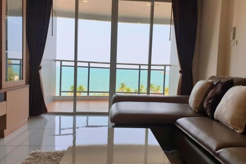 Condo à Bang Lamung, Thaïlande, 2 chambres № 165495 - photo 7