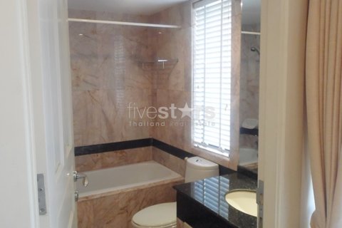 Condominio de 3 dormitorios en Bangkok, Tailandia № 67091 - foto 8