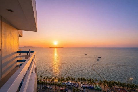 Condominio de 2 dormitorios en Pattaya, Tailandia № 170316 - foto 3