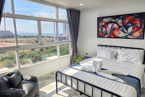 Condominio de 3 dormitorios en Pattaya, Tailandia № 170315 - foto 15