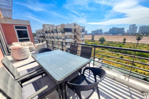 Condominio de 3 dormitorios en Pattaya, Tailandia № 170315 - foto 6