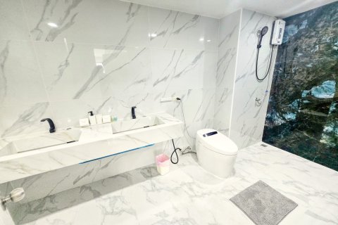 Condominio de 3 dormitorios en Pattaya, Tailandia № 170315 - foto 19