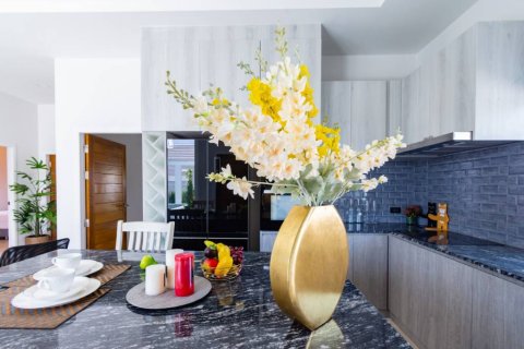 Chalet de 3 dormitorios en Hua Hin, Tailandia № 152341 - foto 9