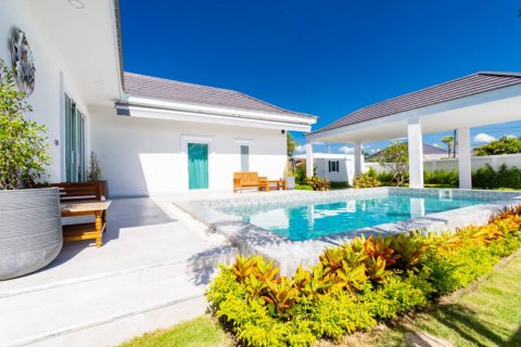 Chalet de 3 dormitorios en Hua Hin, Tailandia № 152341 - foto 4