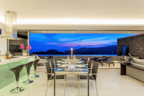 Condominio de 3 dormitorios en Layan Beach, Tailandia № 191233 - foto 9