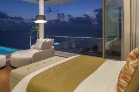 Condominio de 5 dormitorios en Naithon Beach, Tailandia № 191236 - foto 11