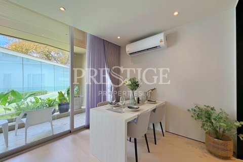 Condominio de 2 dormitorios en Pattaya, Tailandia № 197868 - foto 12