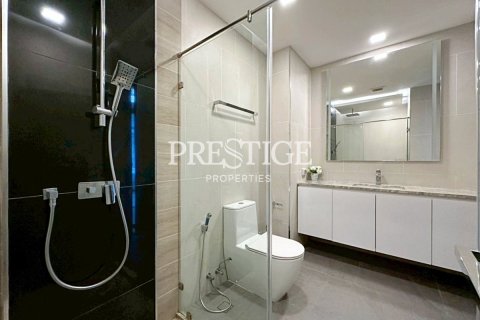 Condo in Pattaya, Thailand, 3 bedrooms № 197865 - photo 20
