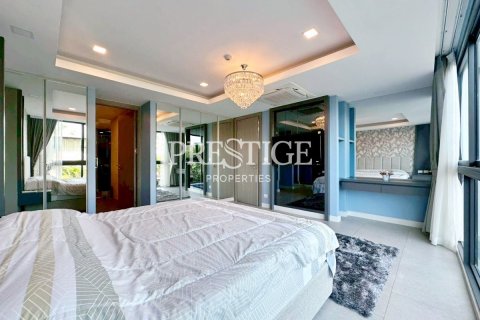 Condo in Pattaya, Thailand, 3 bedrooms № 197865 - photo 13
