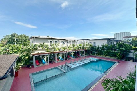 Condo in Pattaya, Thailand, 3 bedrooms № 197865 - photo 26