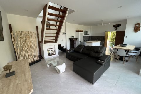 Chalet de 3 dormitorios en Ko Samui, Tailandia № 180224 - foto 14