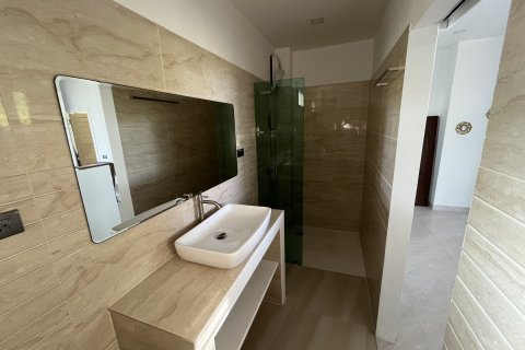 Chalet de 3 dormitorios en Ko Samui, Tailandia № 180224 - foto 15