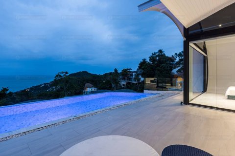 Chalet de 3 dormitorios en Chaweng Beach, Ko Samui, Tailandia № 180226