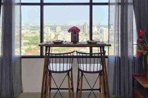 Condominio de 1 dormitorio en Thonburi, Bangkok, Tailandia № 183637 - foto 7