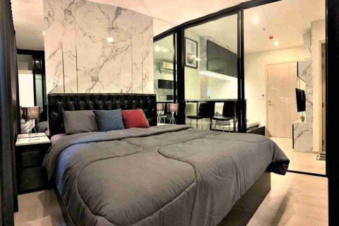 Condominio de 1 dormitorio en Bangkok, Tailandia № 183638 - foto 8