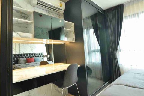 Condominio de 1 dormitorio en Bangkok, Tailandia № 183638 - foto 10