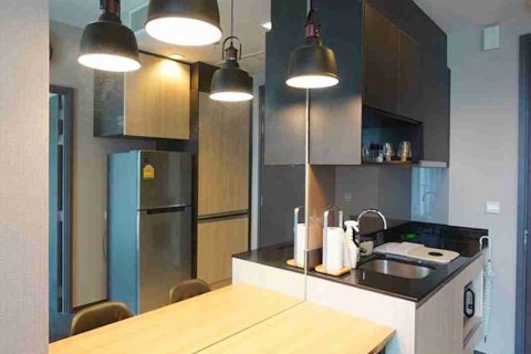 Condominio de 1 dormitorio en Bangkok, Tailandia № 183639 - foto 11