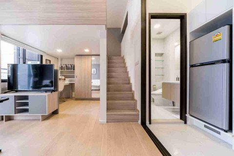 Eigentumswohnung in Bangkok, Thailand, 1 Schlafzimmer  № 183635 - Foto 8