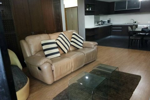 Condominio de 3 dormitorios en Bangkok, Tailandia № 66584 - foto 2