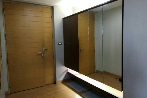 Condominio de 3 dormitorios en Bangkok, Tailandia № 66584 - foto 19