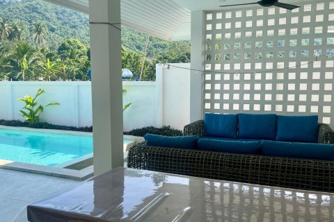 Chalet de 3 dormitorios en Ko Samui, Tailandia № 172493 - foto 4